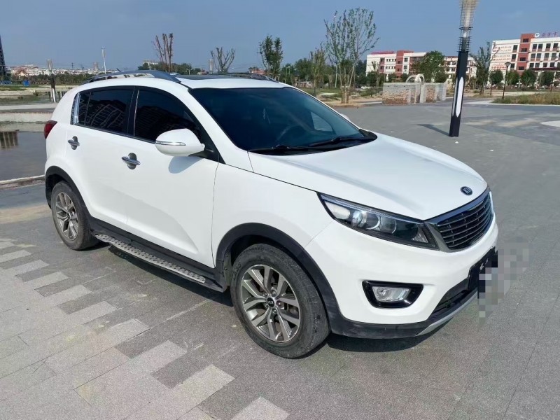 菏泽15年起亚智跑2