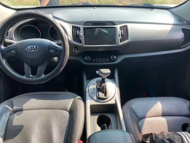 菏泽15年起亚智跑5