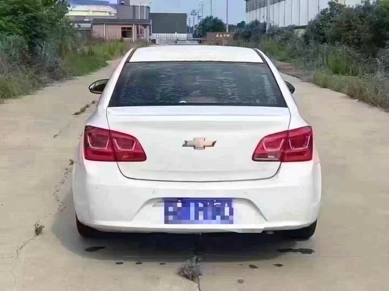 菏泽15年雪佛兰科鲁兹9