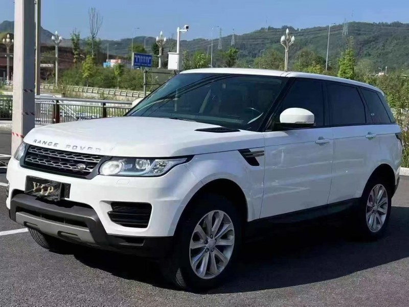 重庆17年路虎揽胜运动2