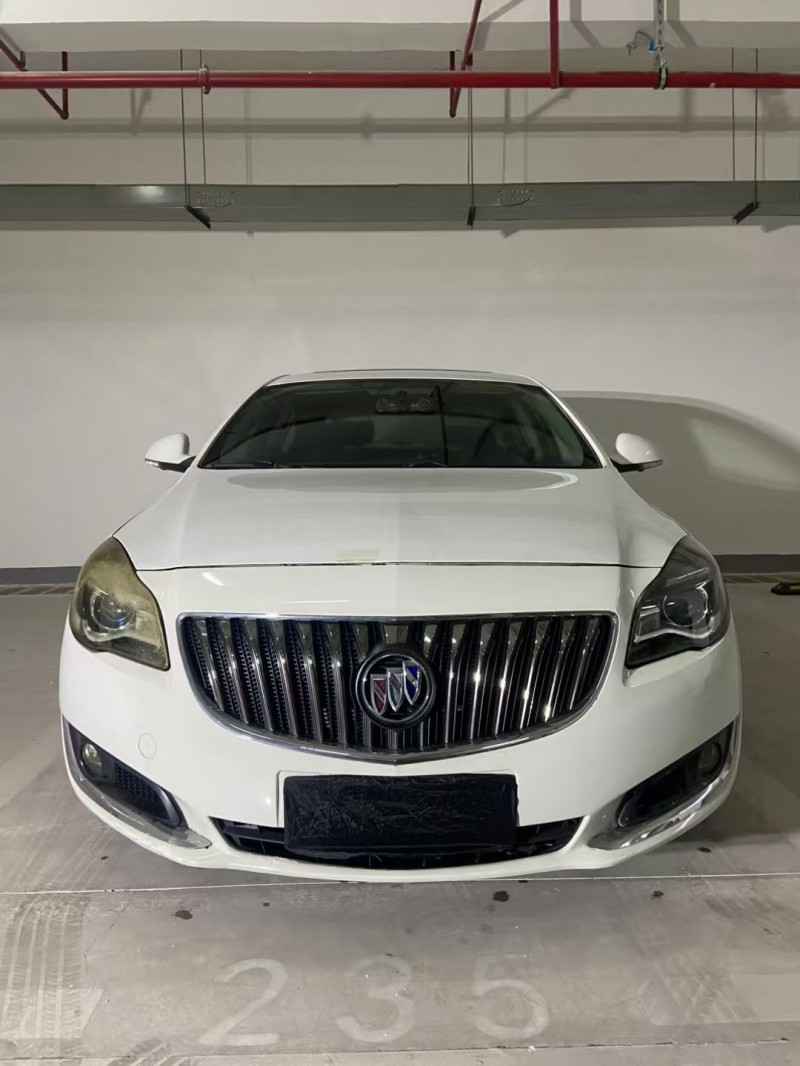 重庆17年别克君威1