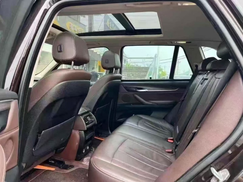 重庆18年宝马X55