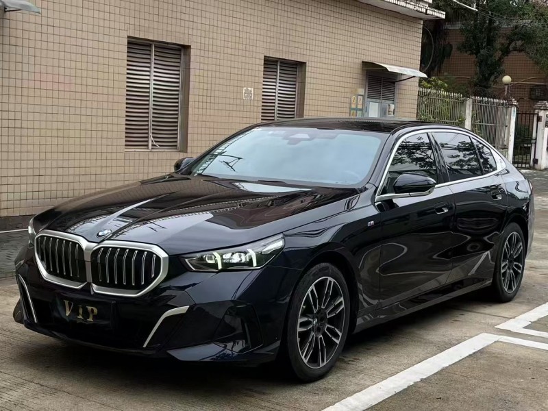重庆24年宝马5系2