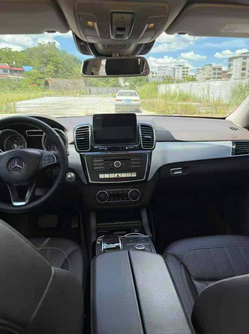 常德19年奔驰GLS4