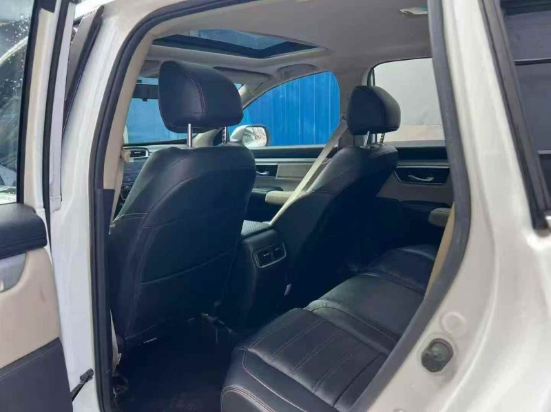 泰安18年本田CRV6