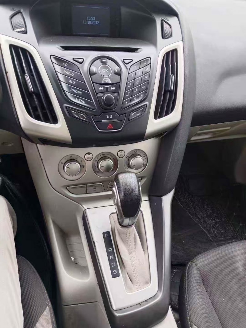 菏泽12年福特福克斯2