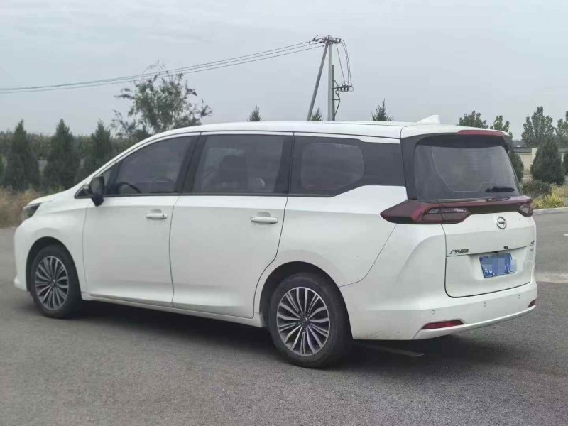 邯郸20年传祺M68