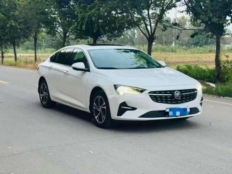 苏州21年别克君威2