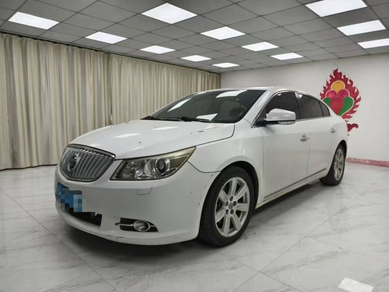 成都13年别克君越2