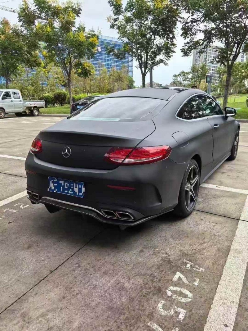 温州18年奔驰C8