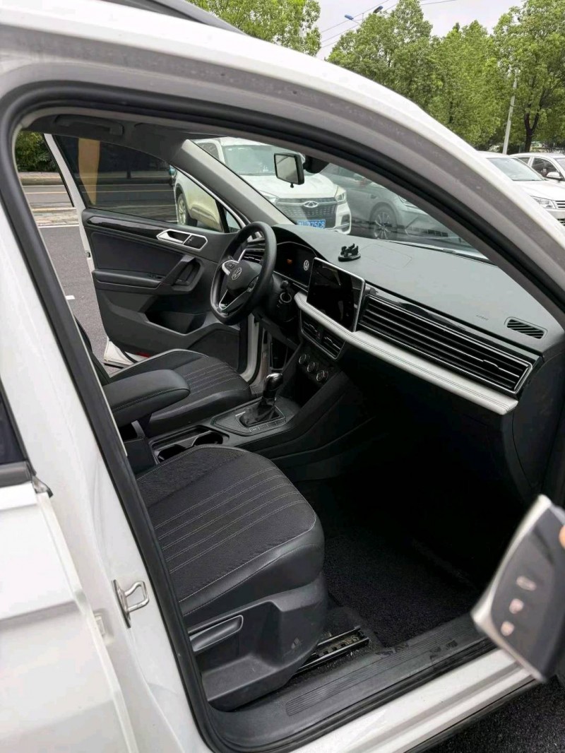 郑州22年大众途观7