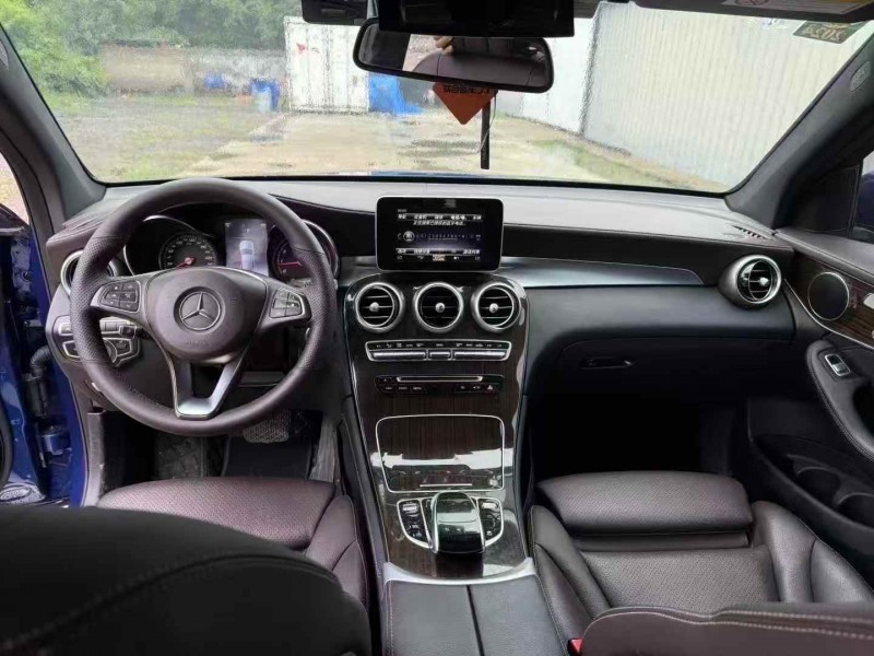 东营18年奔驰GLC4