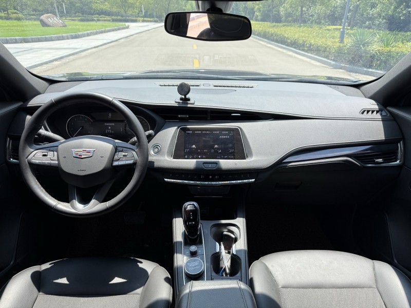 盐城21年凯迪拉克XT46