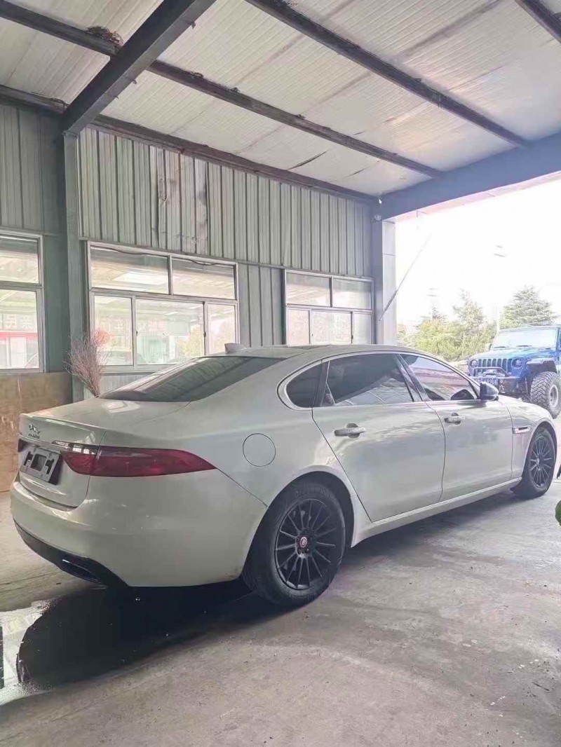 青岛17年捷豹XFL8