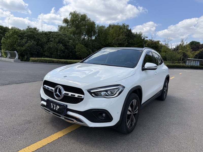 盐城21年奔驰GLA2