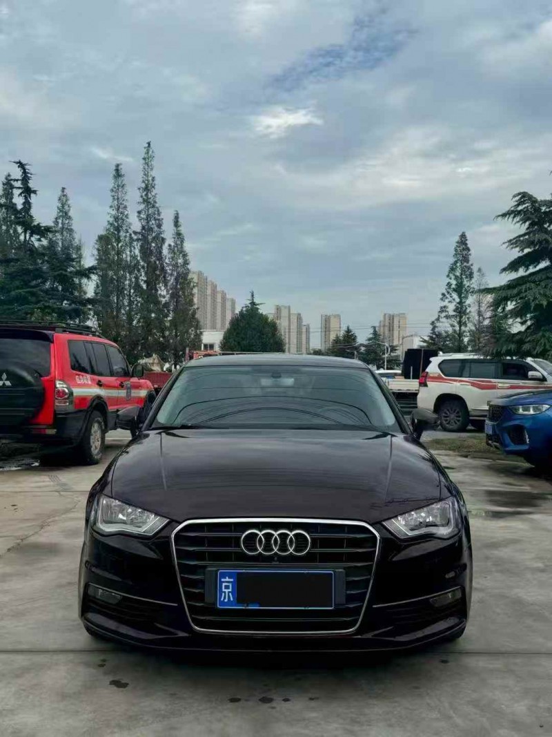 青岛16年奥迪A31