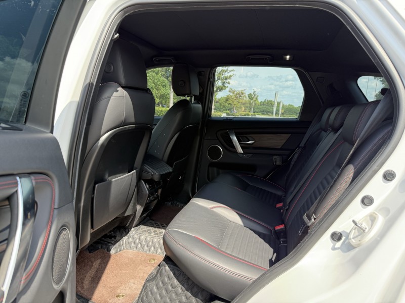 盐城21年路虎发现5