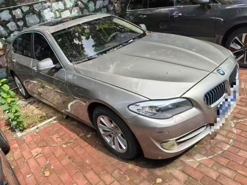 青岛13年宝马5系2