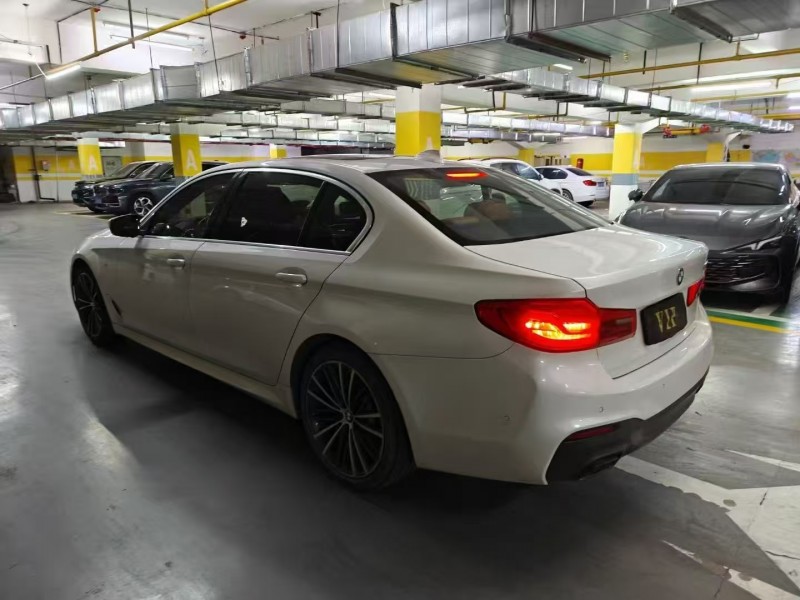 济宁20年宝马5系7