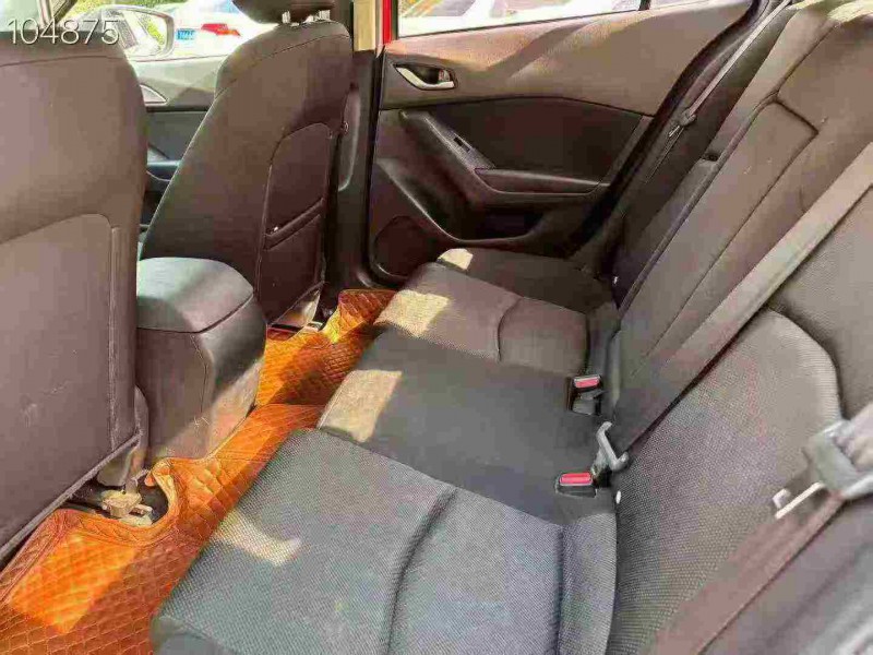 南宁18年马自达昂克赛拉6