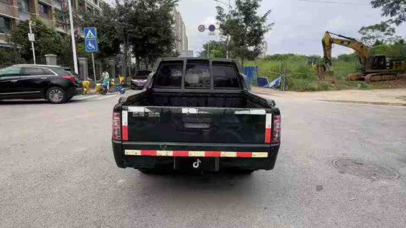 南宁17年江铃宝典9