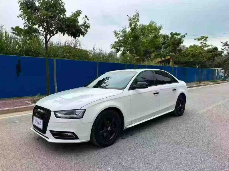 南宁13年奥迪A4L2