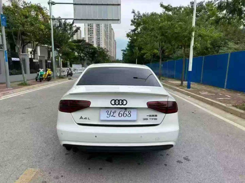 南宁13年奥迪A4L9