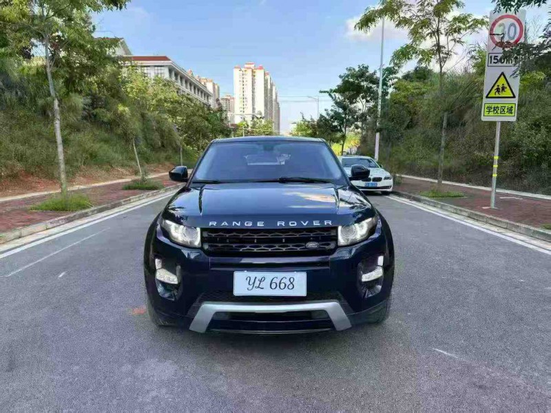 南宁14年路虎揽胜极光(进口)1