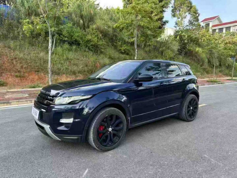 南宁14年路虎揽胜极光(进口)3