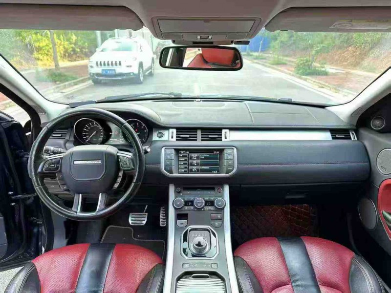 南宁14年路虎揽胜极光(进口)5