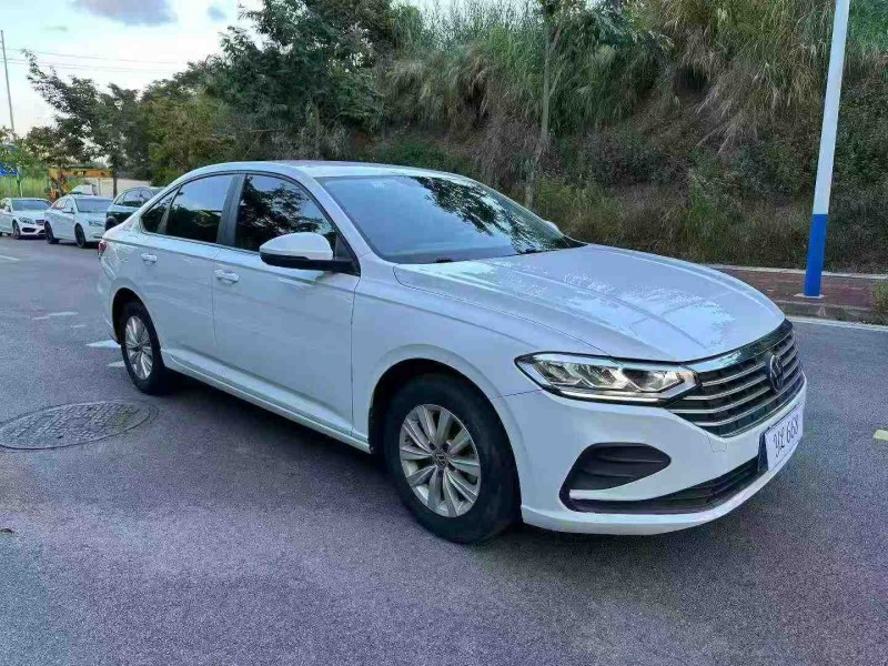 南宁22年大众朗逸2