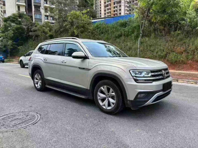 南宁17年大众途昂2