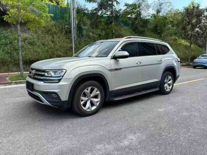 南宁17年大众途昂3