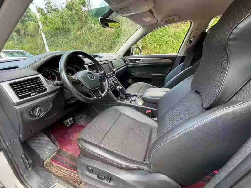 南宁17年大众途昂4