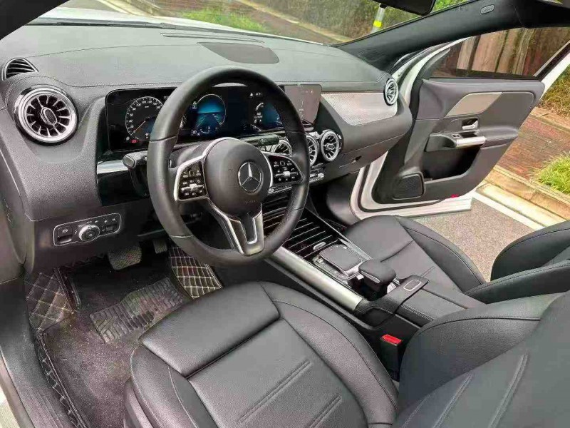 南宁23年奔驰GLA4