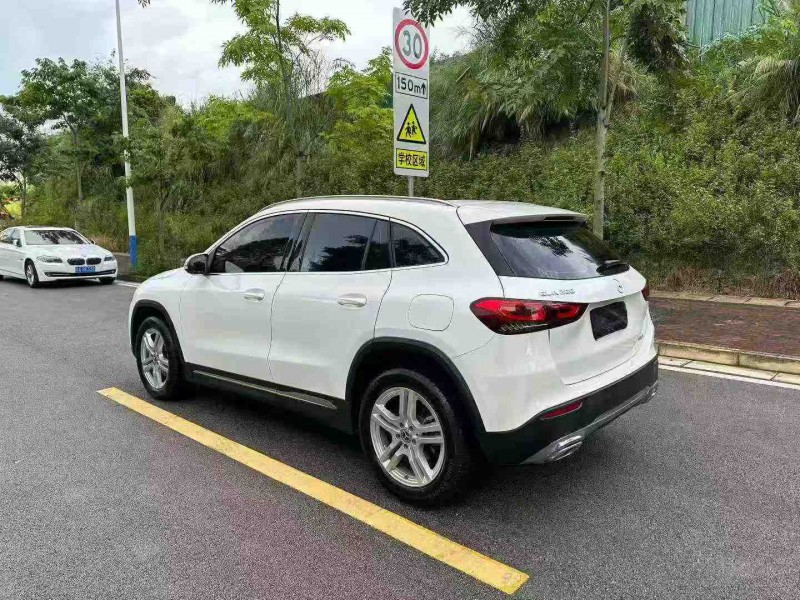 南宁23年奔驰GLA7