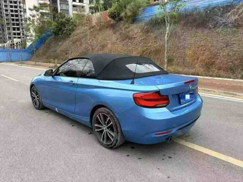 南宁18年宝马2系7