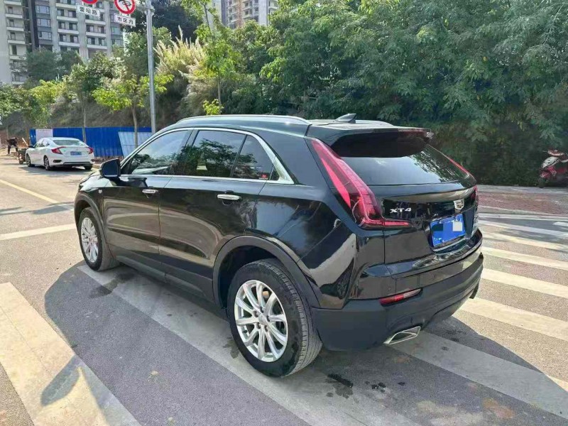 南宁20年凯迪拉克XT47