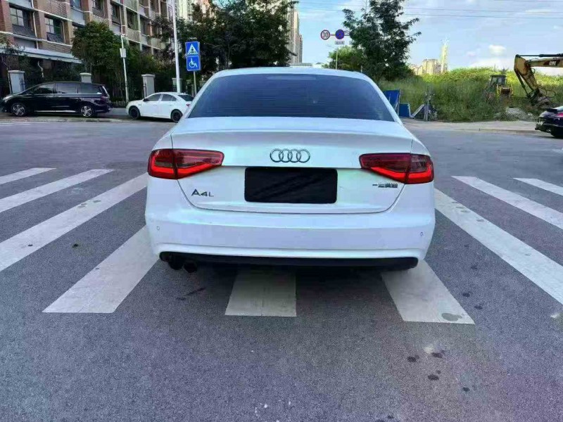 南宁15年奥迪A4L9