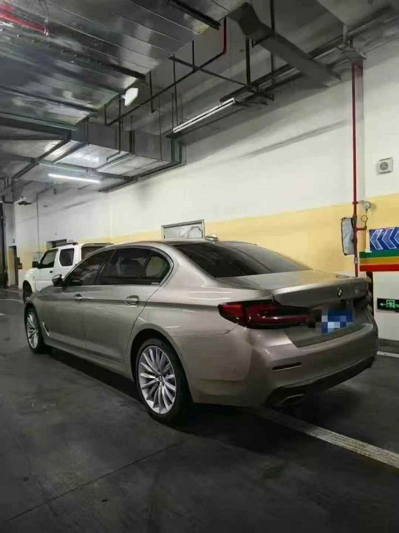 东莞21年宝马5系4