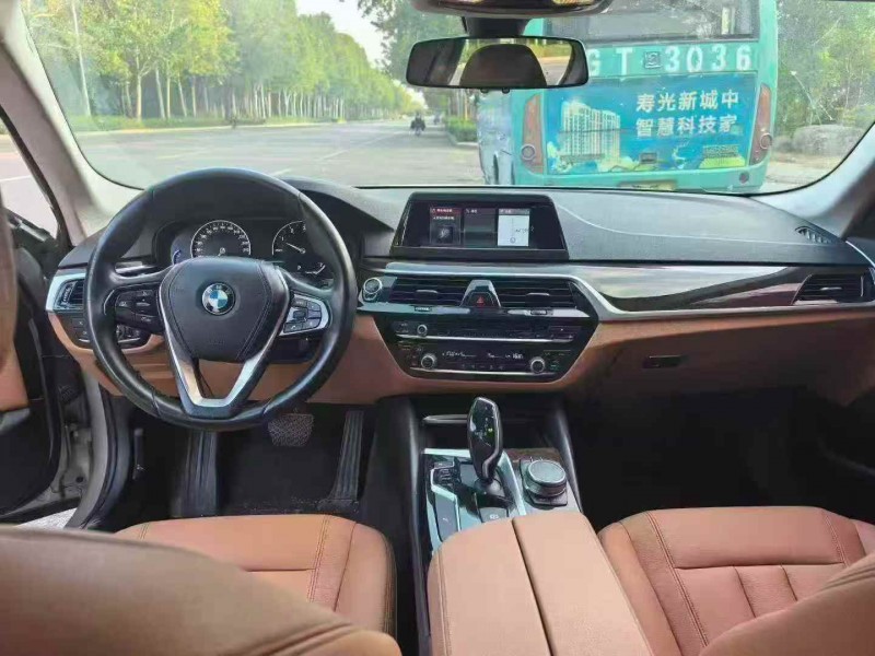 东营17年宝马5系4