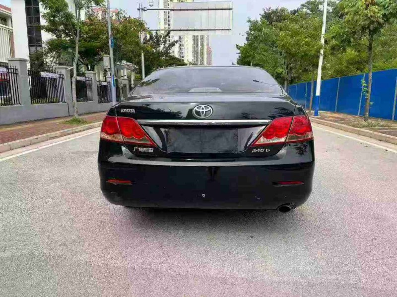 南宁09年丰田凯美瑞9