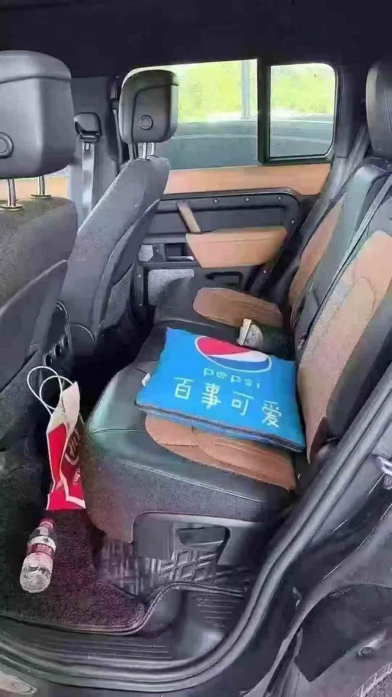 东莞23年路虎卫士7