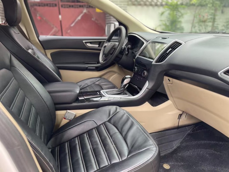 济宁18年福特锐界5