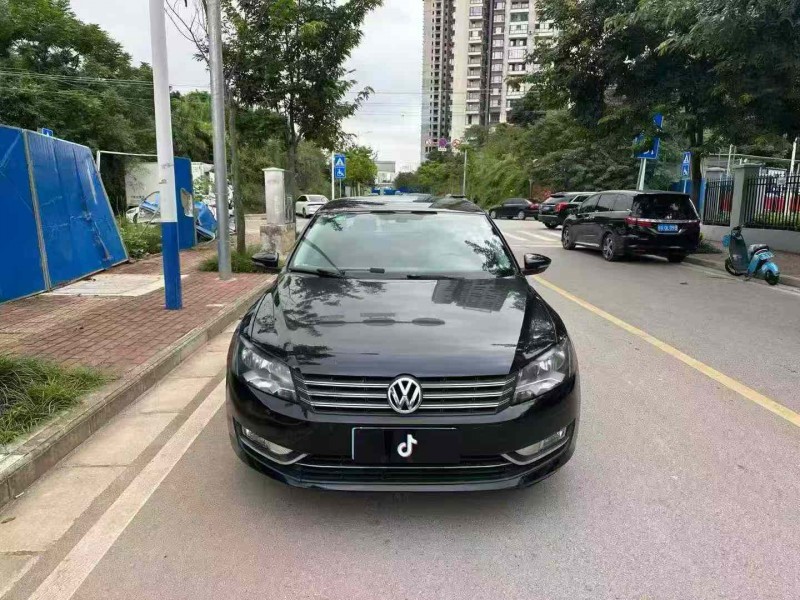 南宁14年大众帕萨特1