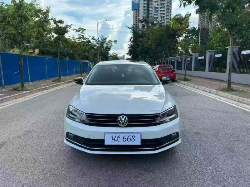 南宁18年大众速腾1