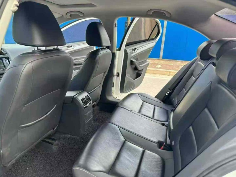 南宁18年大众速腾6