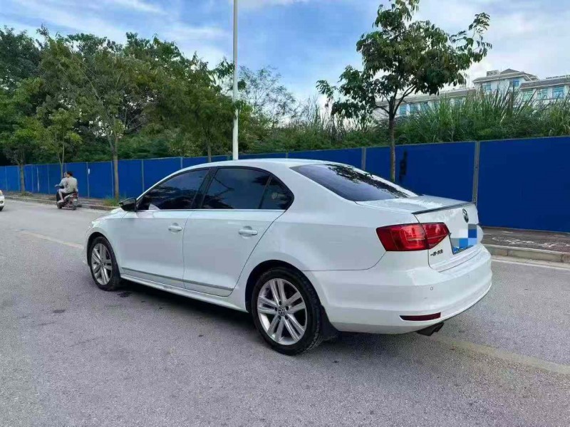 南宁18年大众速腾7