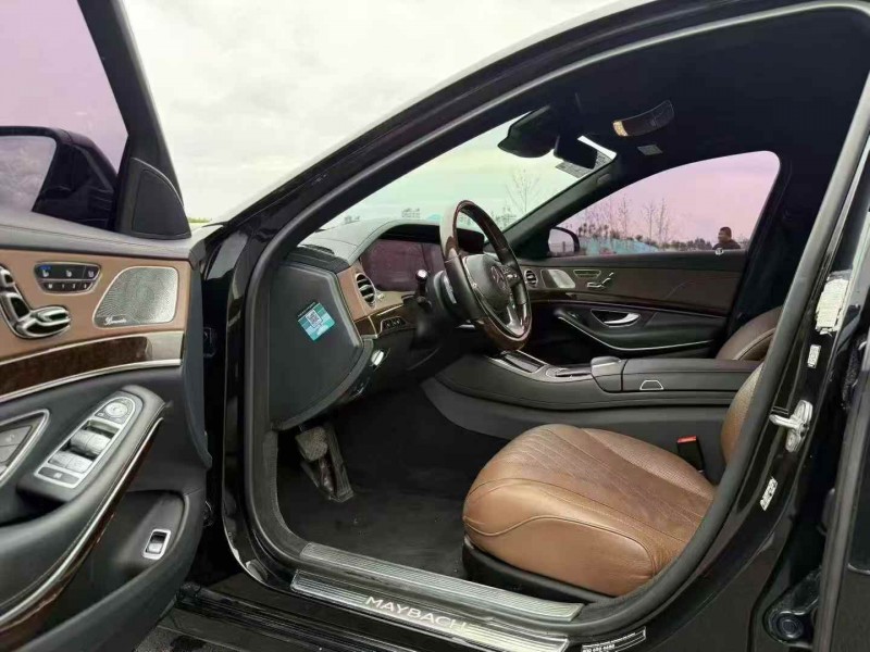 石家庄20年奔驰迈巴赫S级5