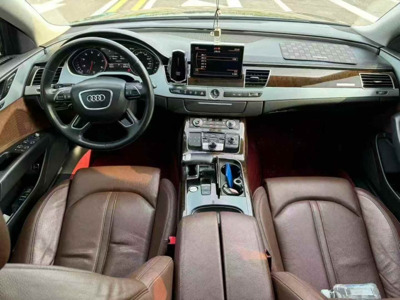 邯郸15年奥迪A8L4